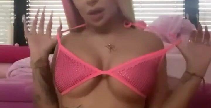 Katja Krasavice – New Naked Show Nipples Very Lewd !!!