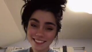 Hot Teen Aviva Sofia so mischievous !!!