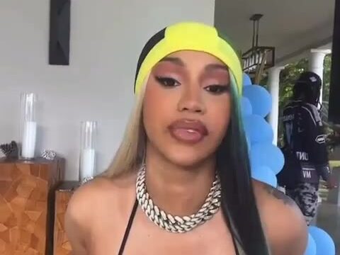 Cardi B show off Big BOOBS, Twerking!!!