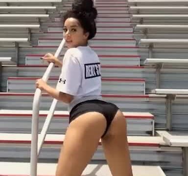Brittany Renner Round Butt twerking outside !!!