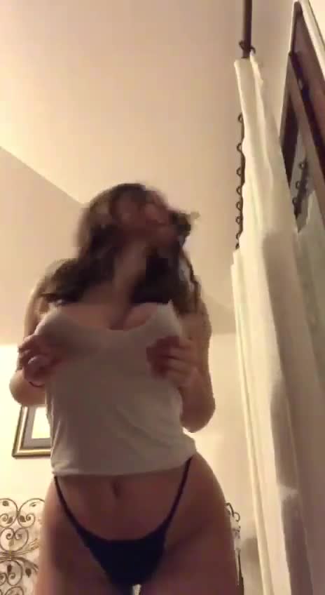 Gialover0 [ Onlyfans ] Show BIG BOOTY !!! Hot Video