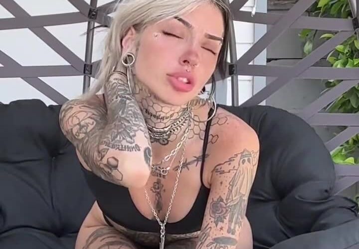Cruella Morgan [ Onlyfans ] Nude Show off BOOBS !!!