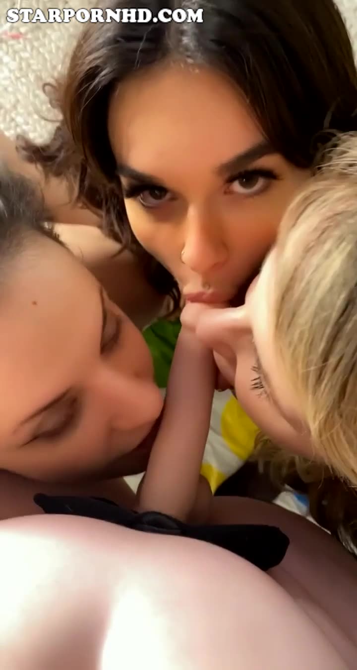 Isla Moon Sex Tape From Onlyfans FourSome !!! Hot Video