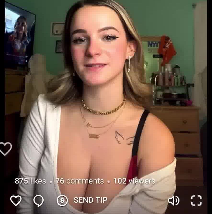Kaitlyn krems New Livestream From Onlyfans !!! HOT VIDEO