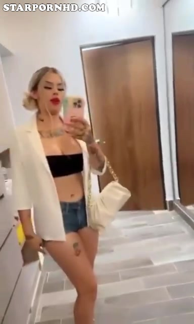 MonaYGeros so fucking Lewd with Erotic body !!!