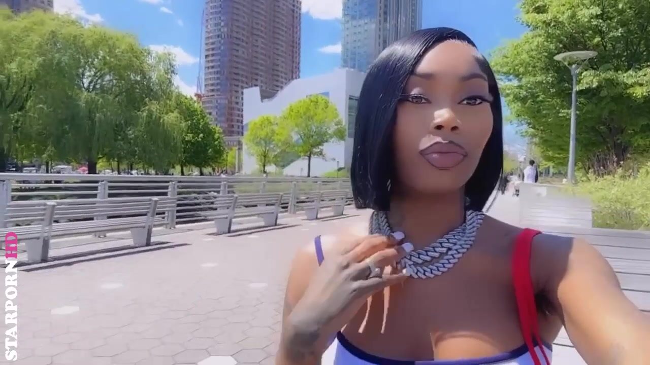 Asian Doll So Fucking Hot !!! New Video