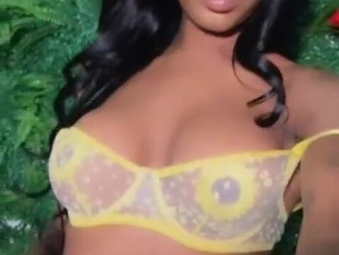 Asian Doll Onlyfans Leaked – New Nude Video Trending !!!