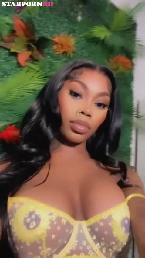 Asian Doll Onlyfans Leaked – New Nude Video Trending !!!