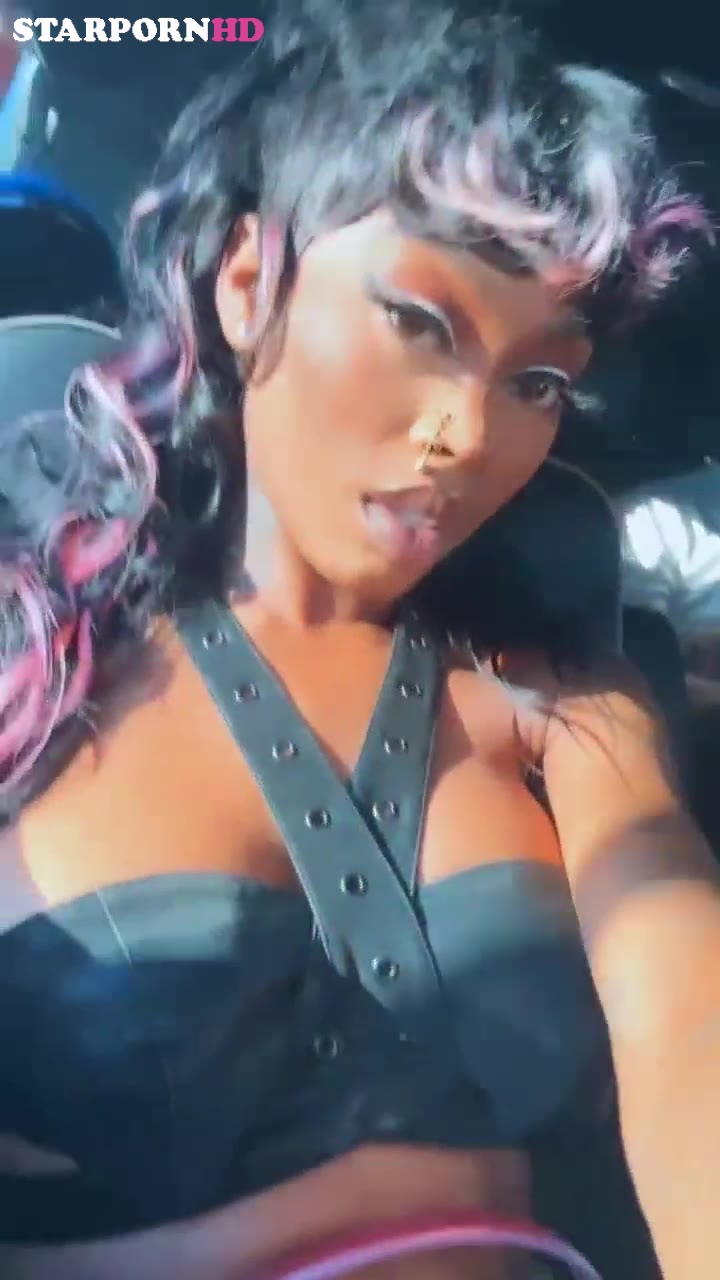 Asian Doll So Fucking Hot !!! New Video