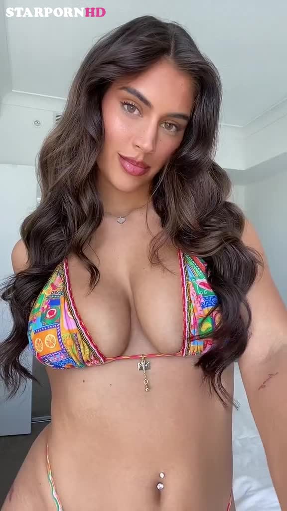 Mia Bailey So Fucking Sexy !!! WOW