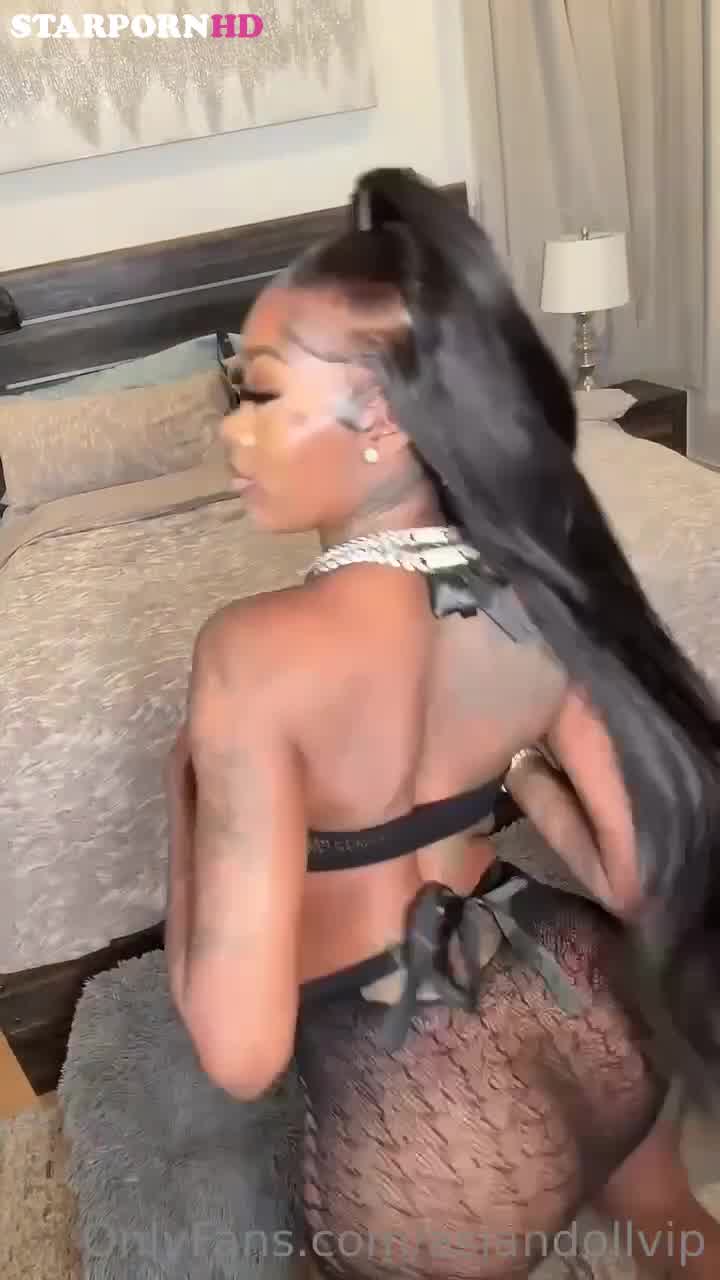 Asian Doll New Nude Onlyfans Leaked – Shaking Big Booty !!!
