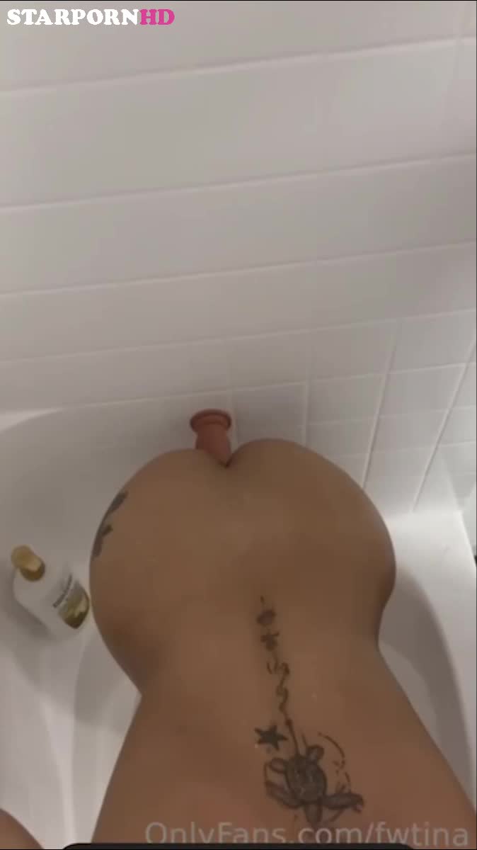 Fwtina [ Onlyfans ] Wall Dildo Fucking !!!
