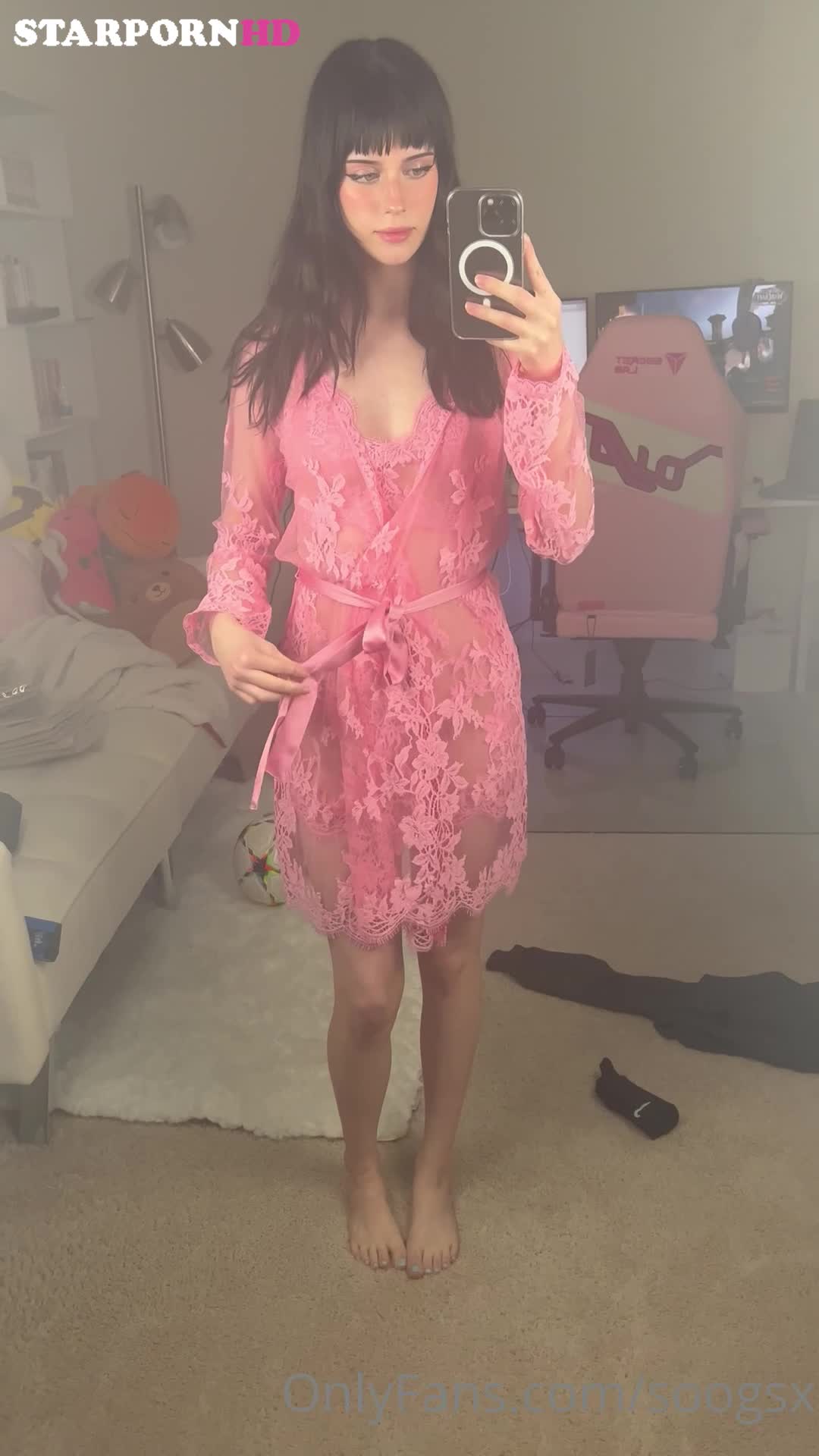 Soogsx Naked erotic body – Show off new Dress !!!