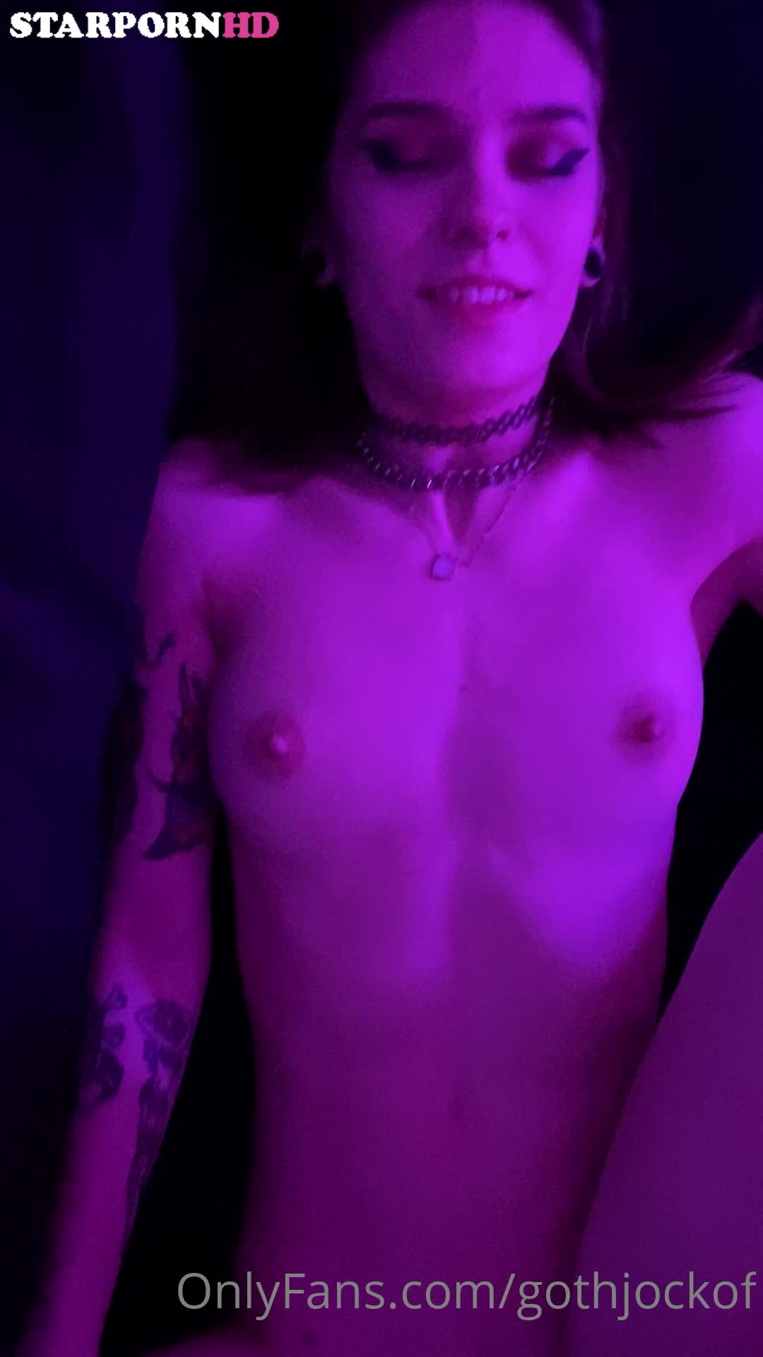 Gothjockof Leaked Sex Tape – Moaning Extreme Orgasm !!!