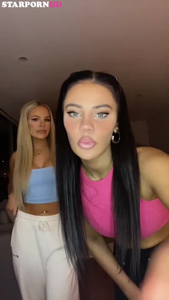 Hannah Marbles with friends sexy dance !!! Oh Yeah