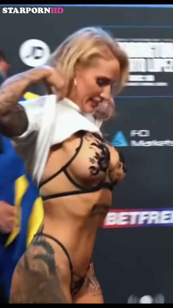 Ebanie Bridges so fucking HOT !!! New Video