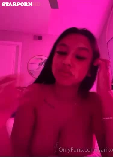 Sariixo Nude show off Boobs teasing – Video Onlyfans