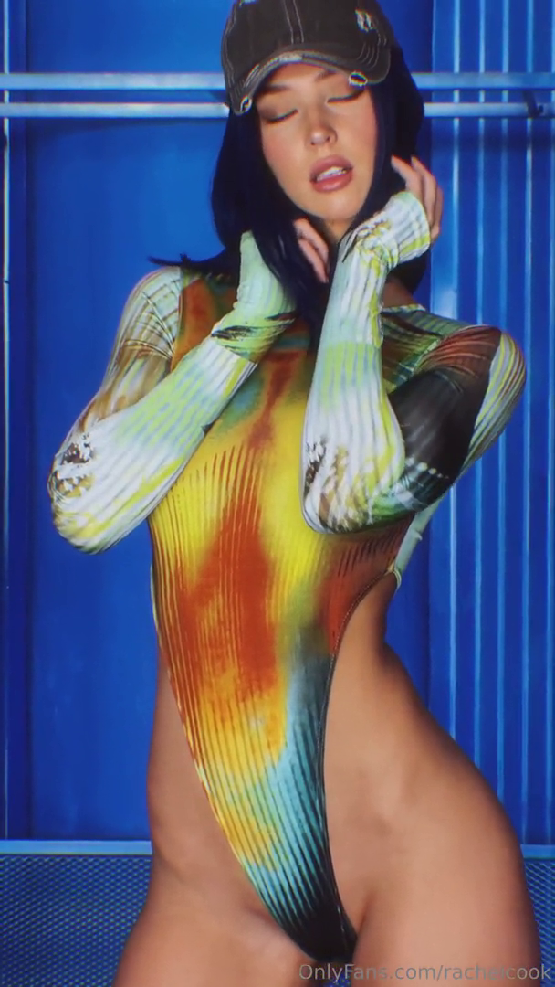 Rachel Cook New Obsessed With This Look Naked Video