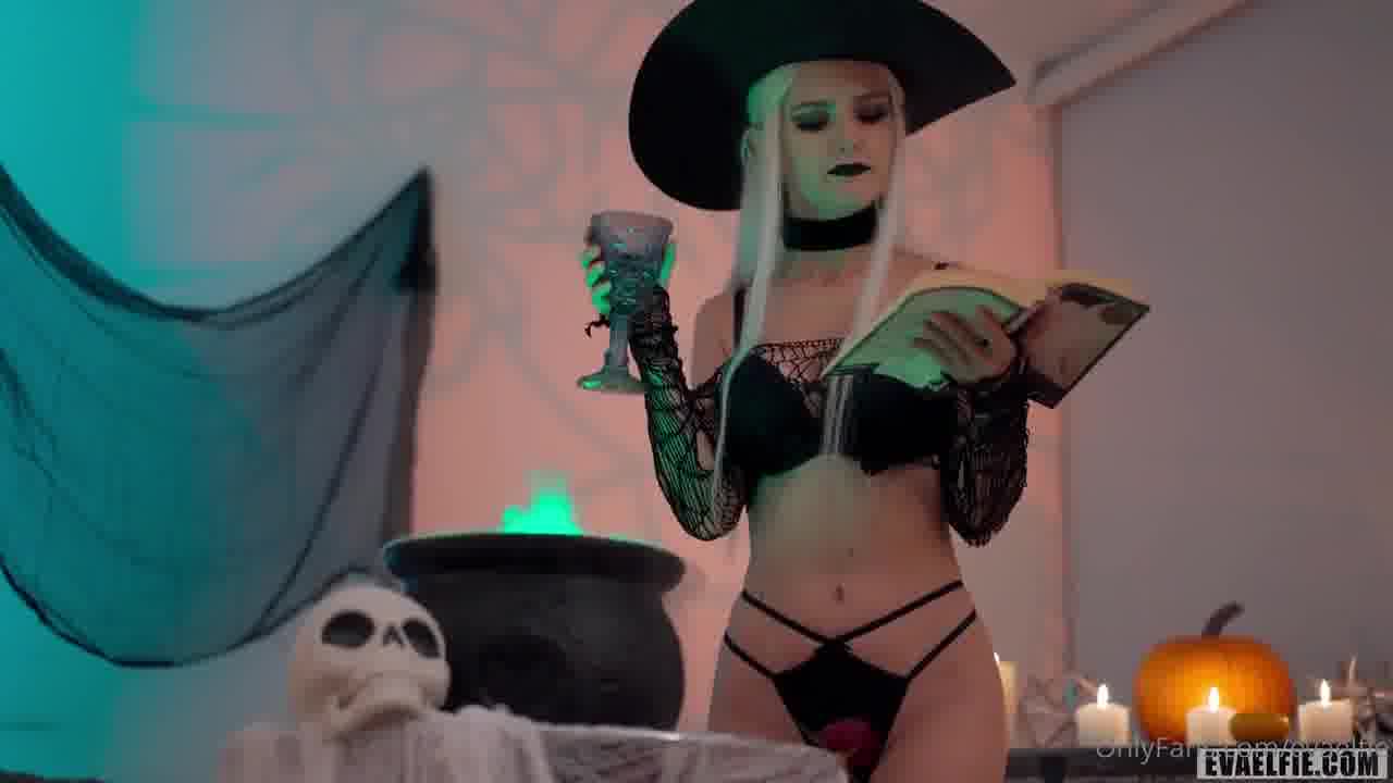 Eva Elfie Halloween Witch Cosplay Sex Video Leaked