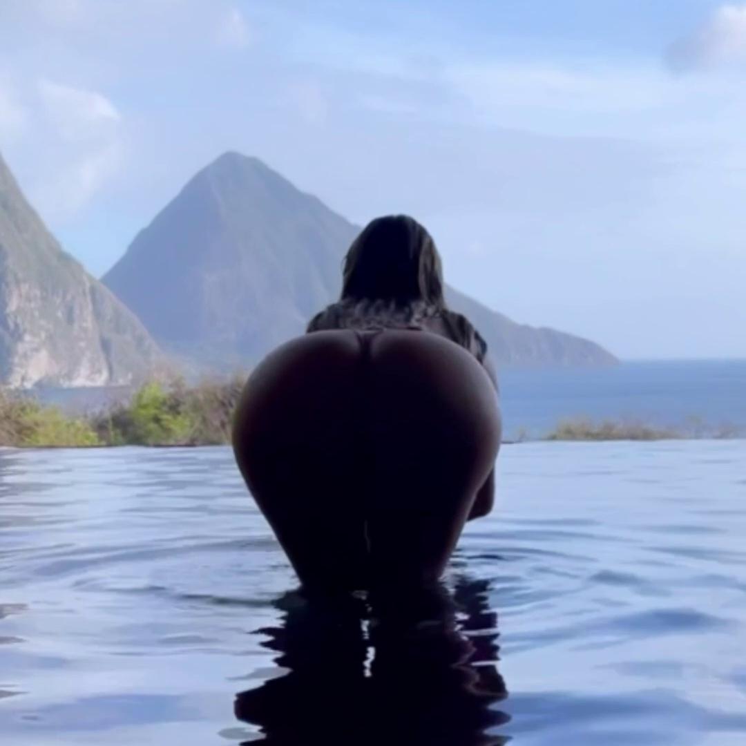 Demi Rose Mawby Nude Boobs Bikini Pool Bounce Video Leaked